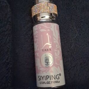 Yara Pink Perfume by Siyiping